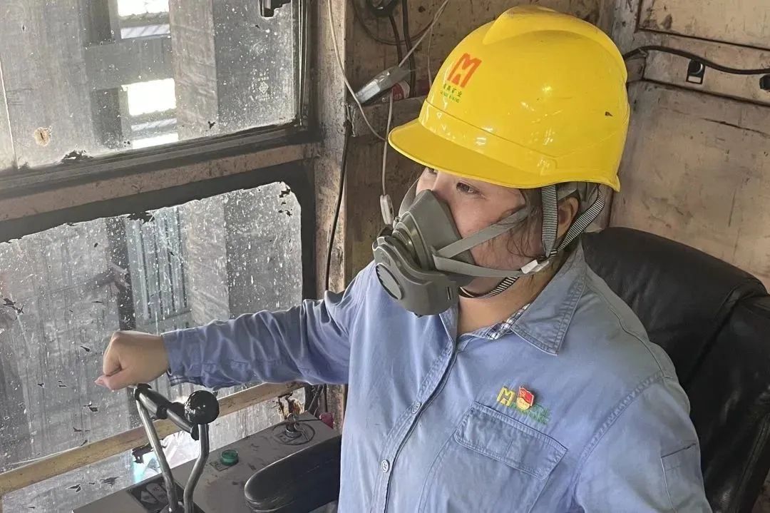 致敬“她”实力 尊龙凯时开展“国际妇女节”系列活动4_20240309154117.jpg