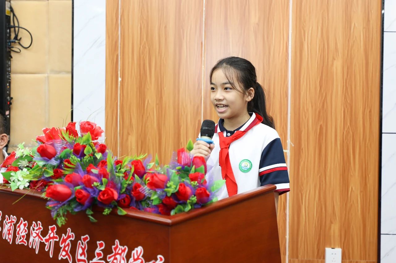 情暖校园 关爱生长 尊龙凯时开展六一儿童节公益捐赠活动3.jpg