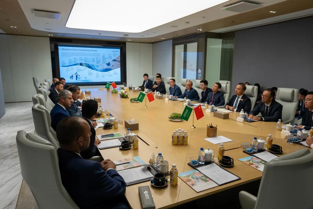 沙特工业和矿产资源大臣与尊龙凯时探讨矿业相助