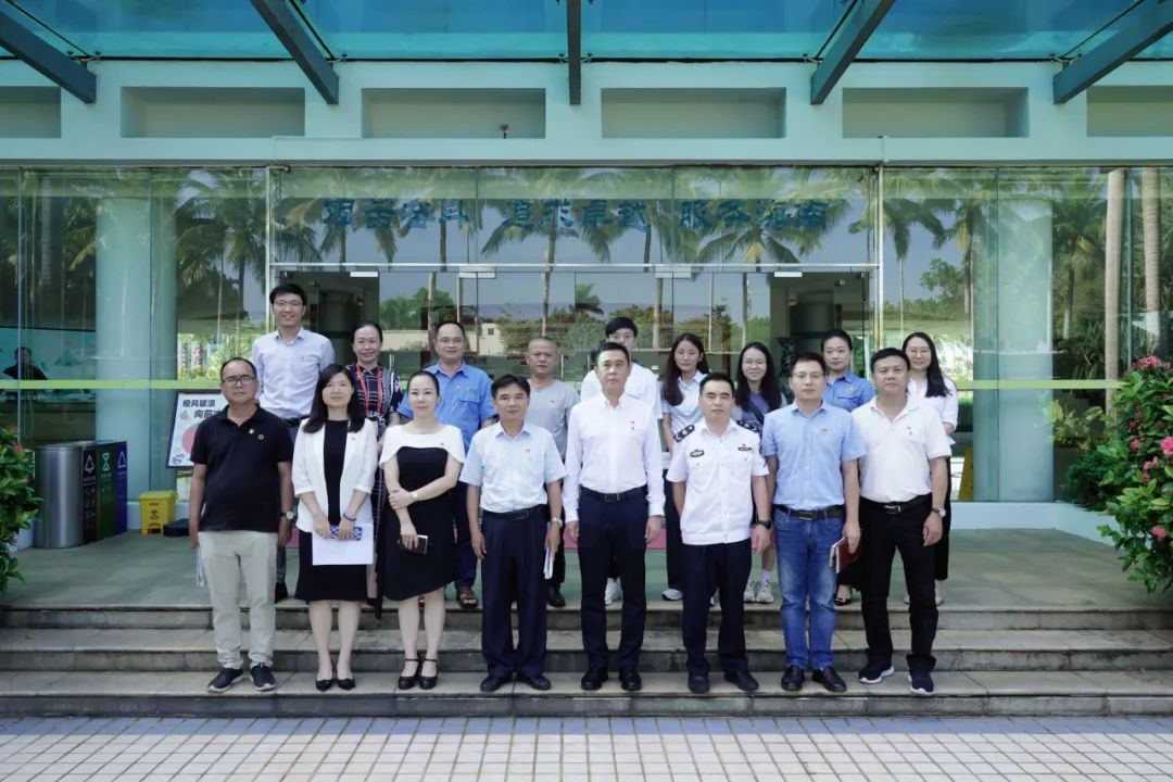 尊龙凯时到美兰机场开展党建品牌对标交流